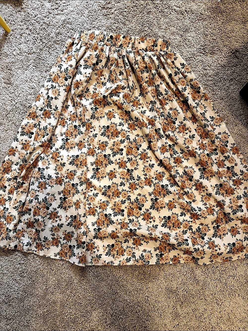 Dazy Floral Maxi Skirt